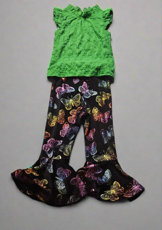 Girls size 5 blouse and bellbottoms set