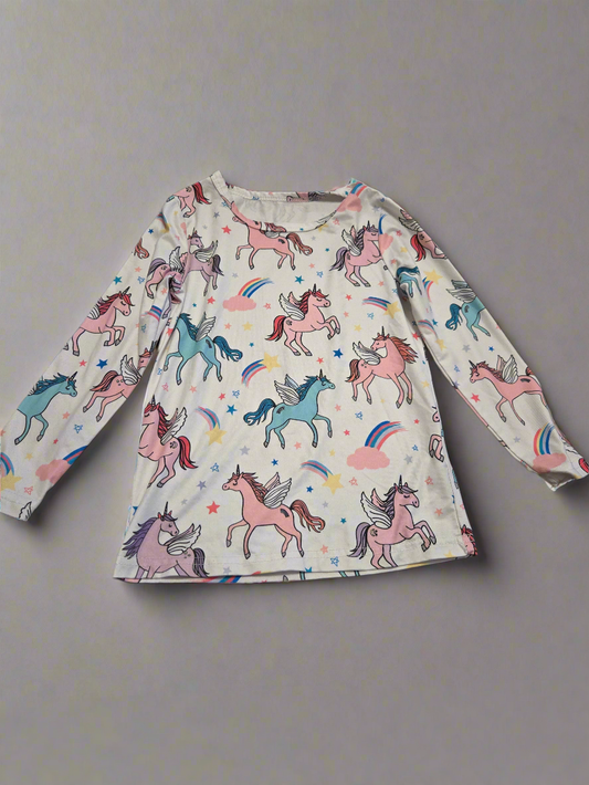 Size 6 girls unicorn 🦄 shirt