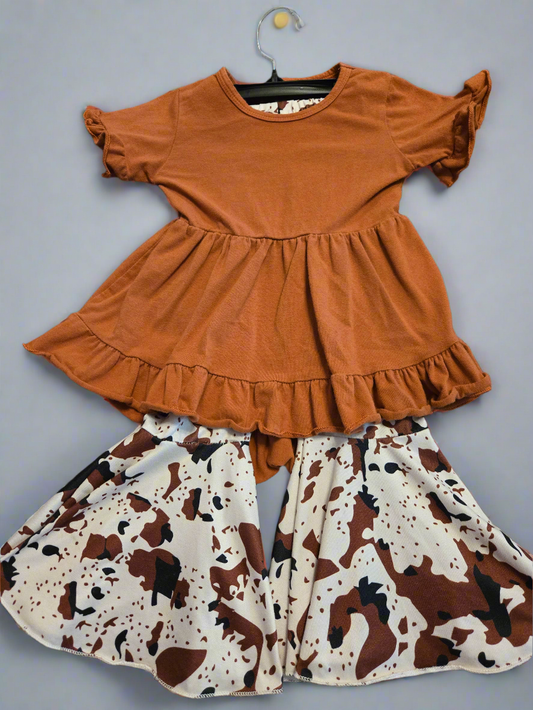 Cute cow print outfit 3t 4t